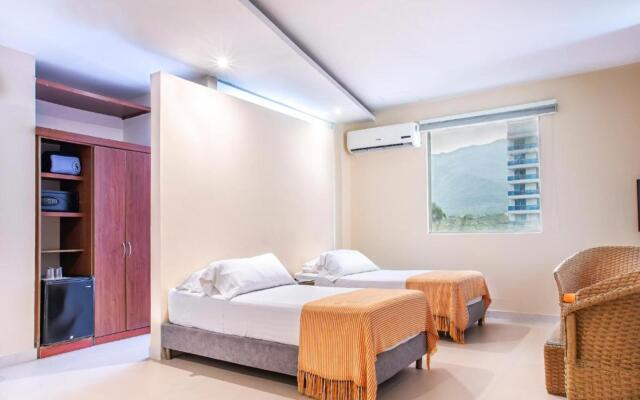 Santorini Hotel & Resort