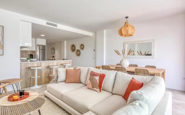 Hanami South Bay SB1