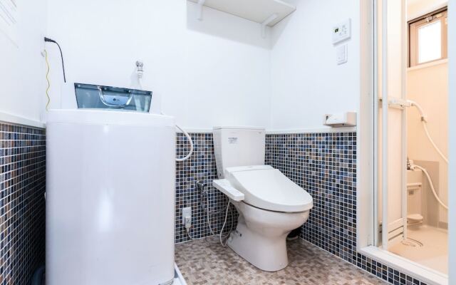 Ostay Kyoto Nijo-Jo Kawa