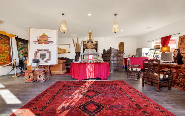 Quiet Mind Mountain Retreat