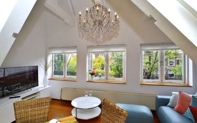Luxury Apartments Delft V History Written
