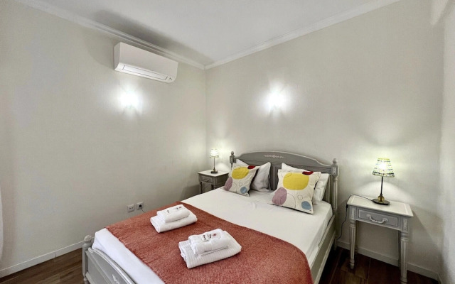Albufeira Central 4 by Homing