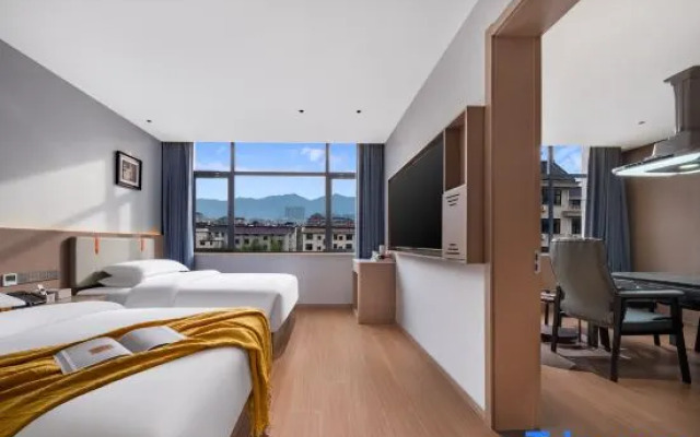 Yashu International Hotel