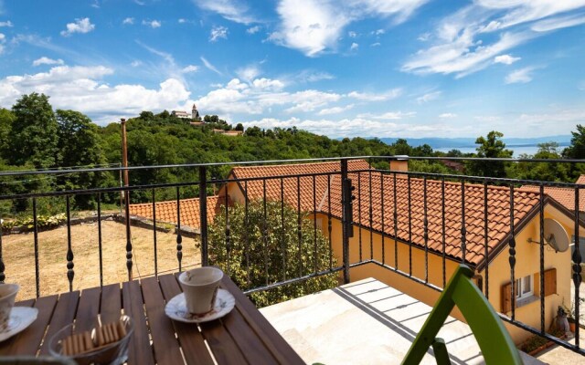Amazing Apartment in Veprinac With Wifi and 2 Bedrooms