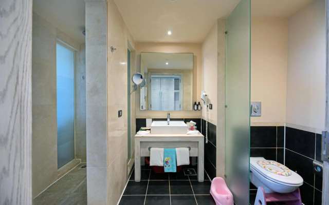 Mövenpick Waterpark Resort & Spa Soma Bay