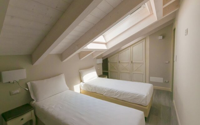 San Lorenzo Apartments