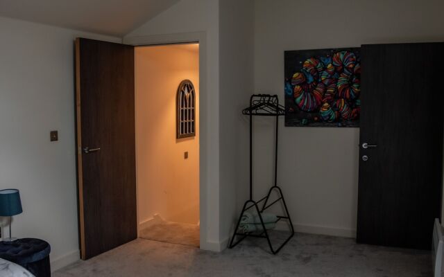 BV Conditioning House Royal Comfy Suite Bradford
