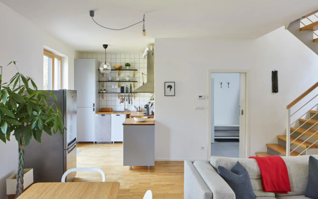 Spacious Loft in Žižkov by Prague Days