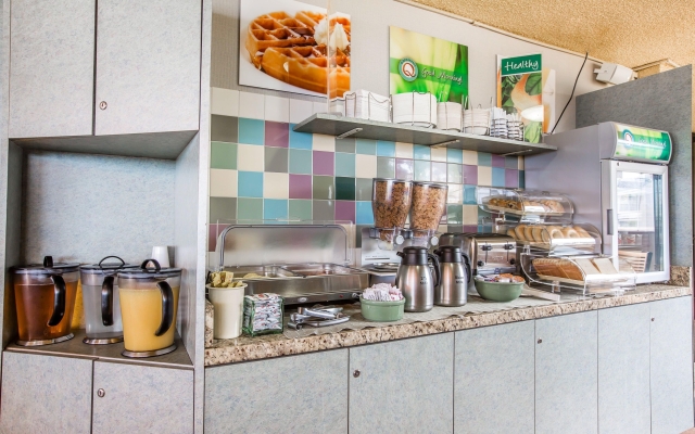 Quality Inn & Suites Hermosa Beach