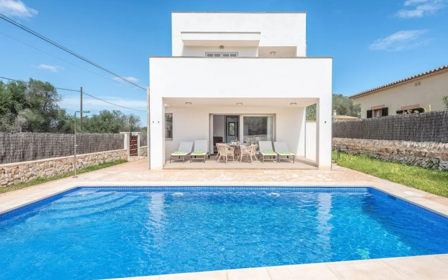 Garlanda 1 in Cala Llombards