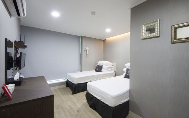 K-Grand Hostel Gangnam 1