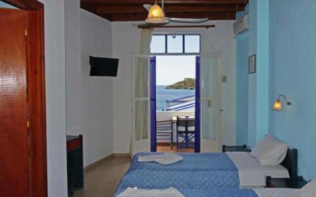 Faros Rooms