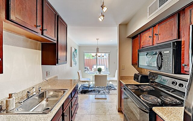 3600 Scottsdale - 2 Br Condo