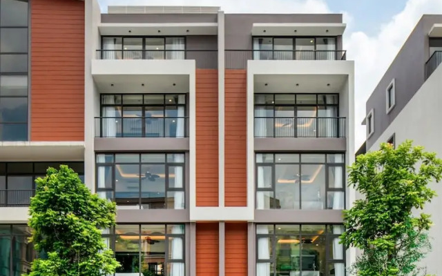 Royal Ocean Park Hotel