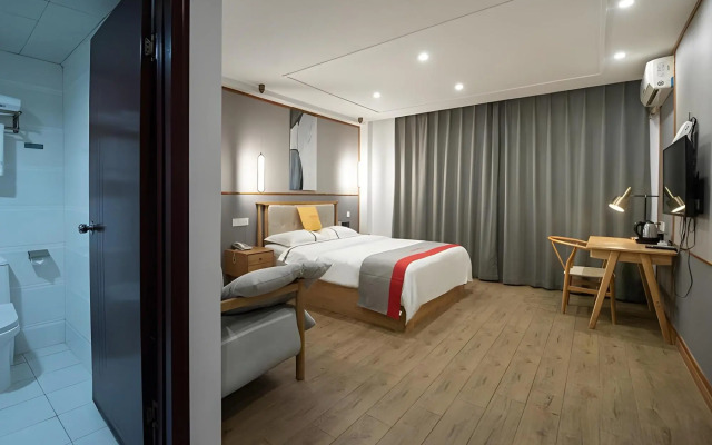 Junyi chain Hotel (Nantong Metro)