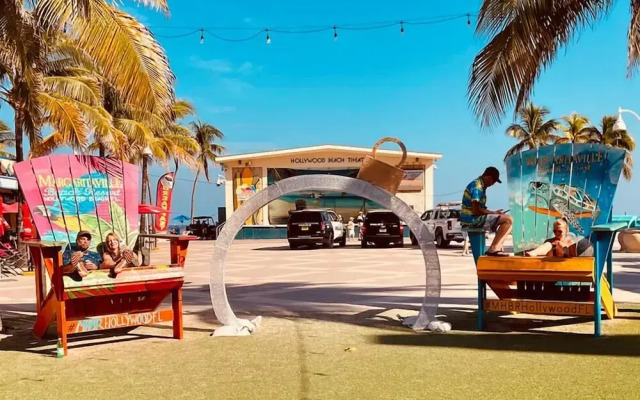 Dream Inn Hotel