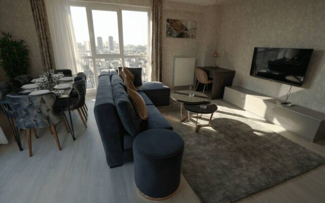 Stylish 2-bedroom Apartment Near Mall of Istanbul