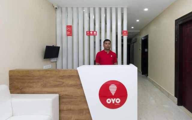 Capital O 10570 Aryan Address