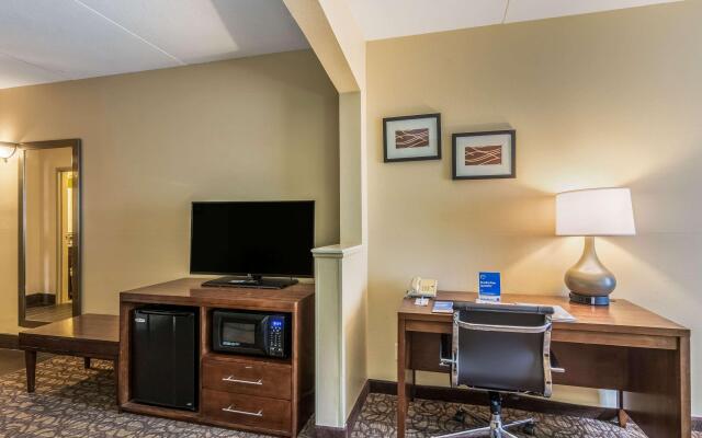Comfort Inn & Suites Panama City North