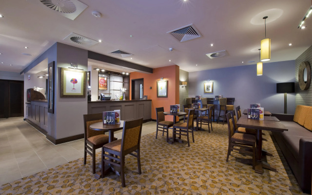 Premier Inn Exeter City Centre
