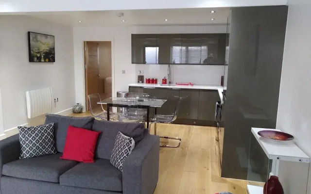 RiiS Apartments Camberley