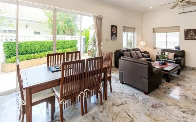 Private 3 bedroom Pool Villa NG23