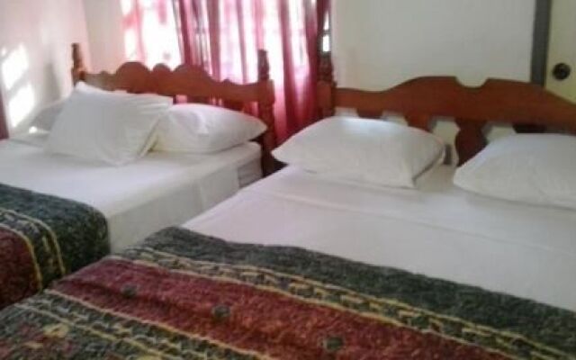 Top Ranking Guesthouse