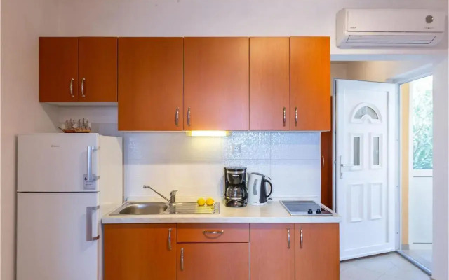 One-Bedroom Apartment with Sea View in Baska Voda