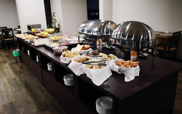 Hotel Euro Moniz