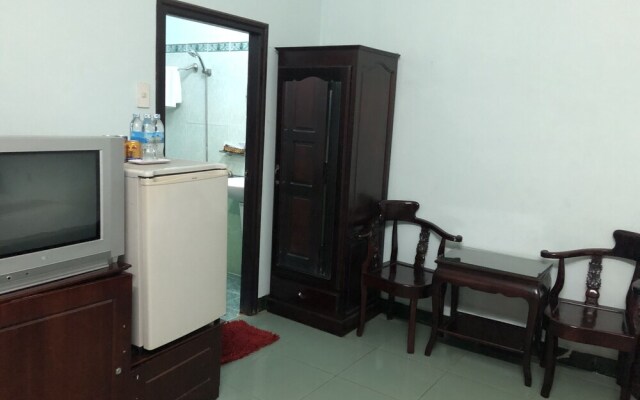 Oyo 945 Hong Ngoc Hotel