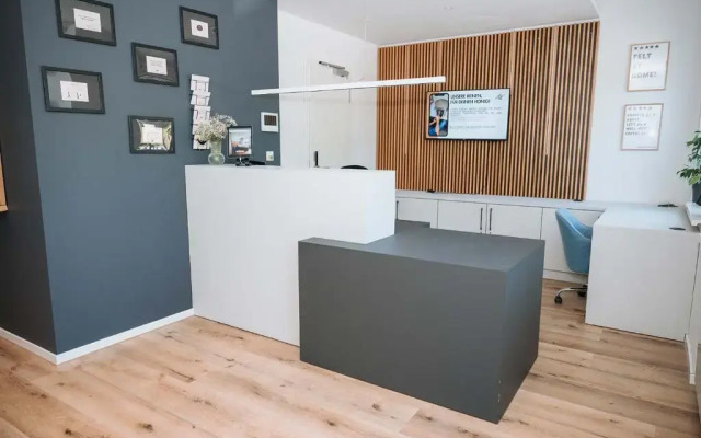 Coffee Fellows Hotel & Longstay