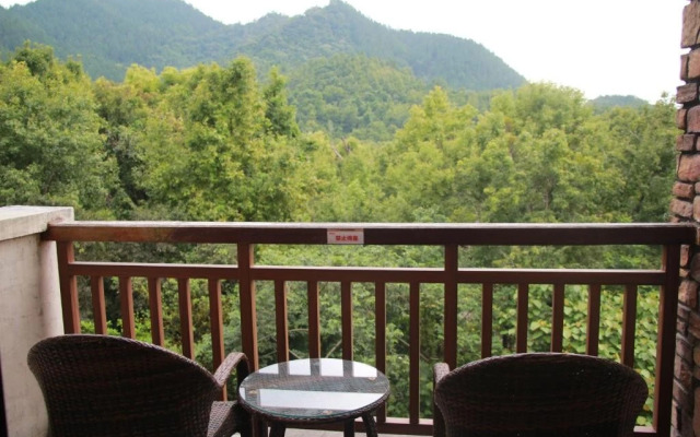 Wuzhishan Yatai Rainforest Resort