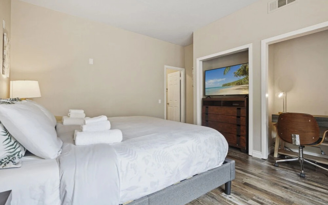 Marbella Lane 6-plex Rowland Heights