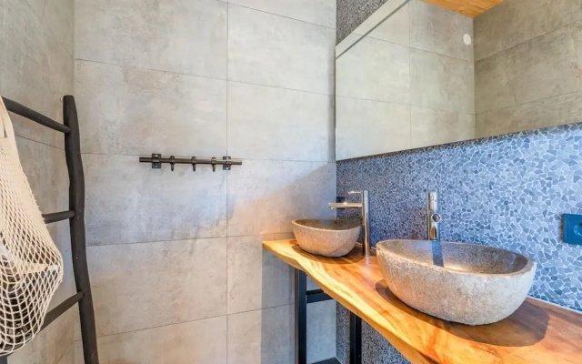 Luxurious and Sustainable 6-person Holiday Villa