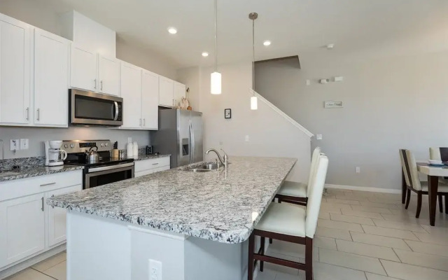 Compass_bay_5141
