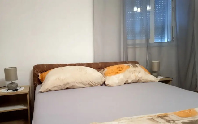 Neve - 30 m From sea - H