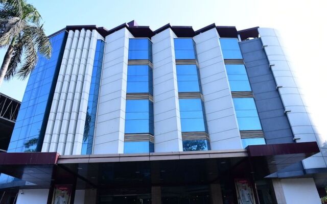 Hotel Ravisha Continental