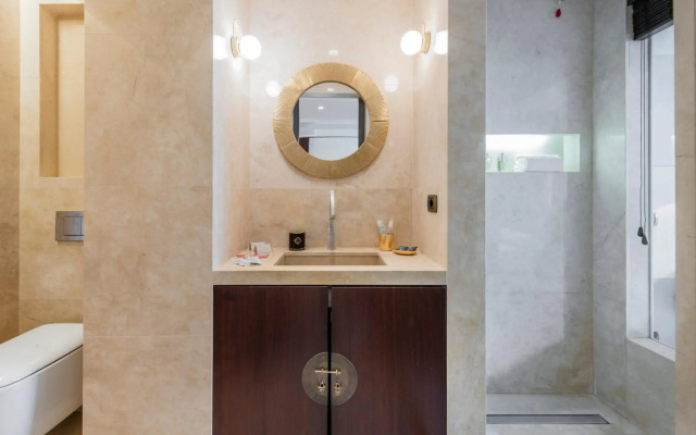Milan Royal Suites & Luxury Apartments