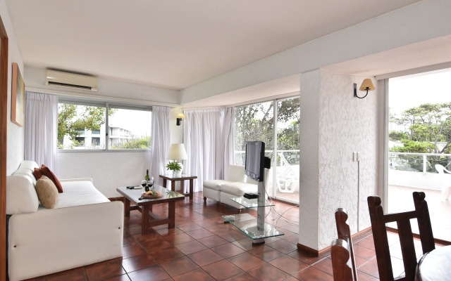 Baie des Anges Apart Hotel & Spa
