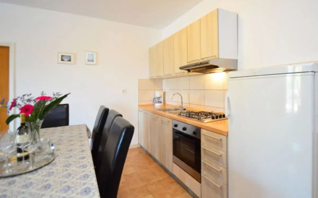 Apartment Rina Paros 41123