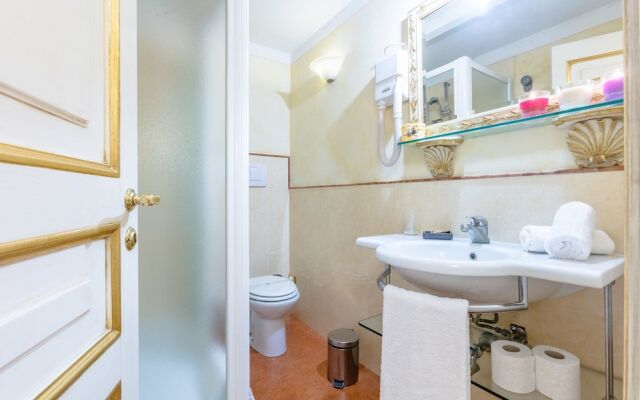 Medici Suite - Medici Suite 8 Person