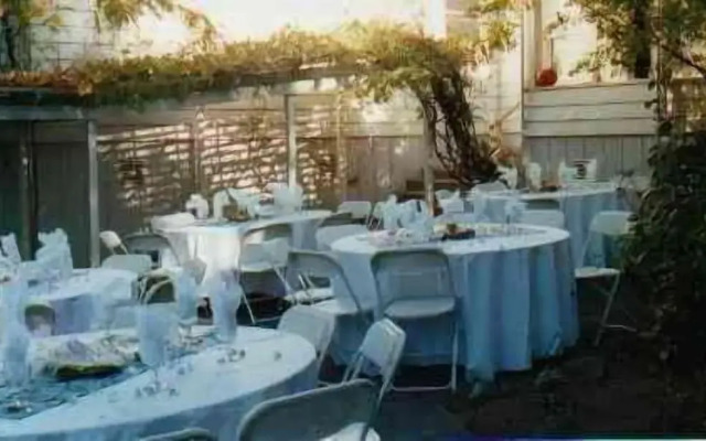 Glen Morey Country House B & B Inn