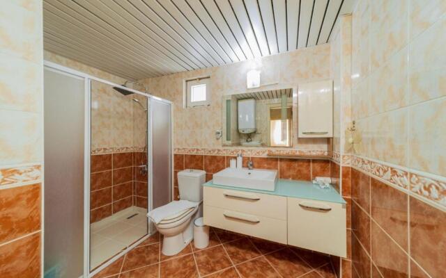 Cozy Flat With Balcony Close to Konyaalti Beach