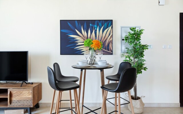 Maison Privee - Brand New Apt w/Lake Walkways, Clse to Beach