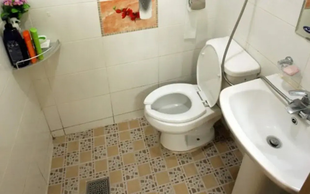 Jeonju Gyodong Baekjak Hanok Stay