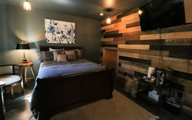 Squirrel Tree Resort