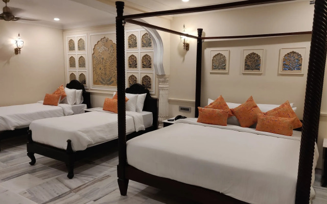 Laxmi Palace Heritage Boutique Hotel