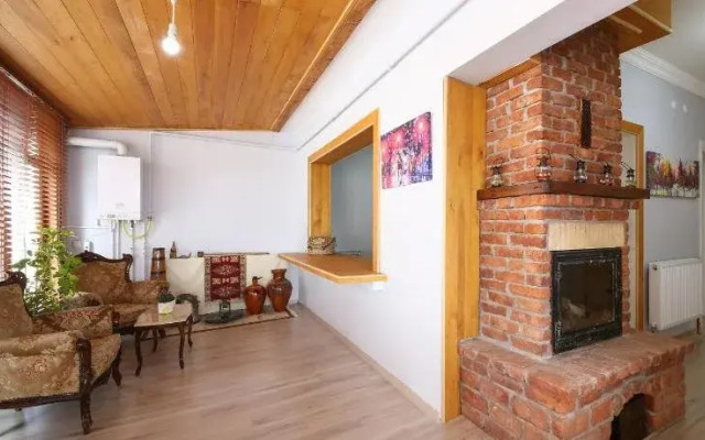 Adalı Hostel & Pansiyon