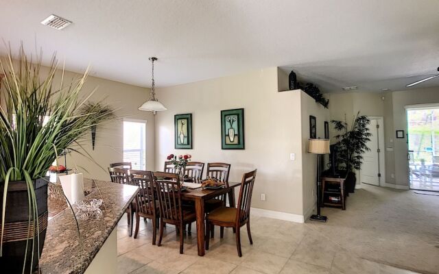 Trine Retreat by Florida Spirit