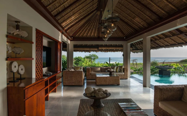 Seseh Beach Villas